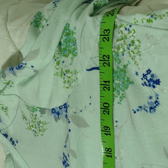 Floral Adonna cutoff pajamas, sz XXL - Picture 8 of 15
